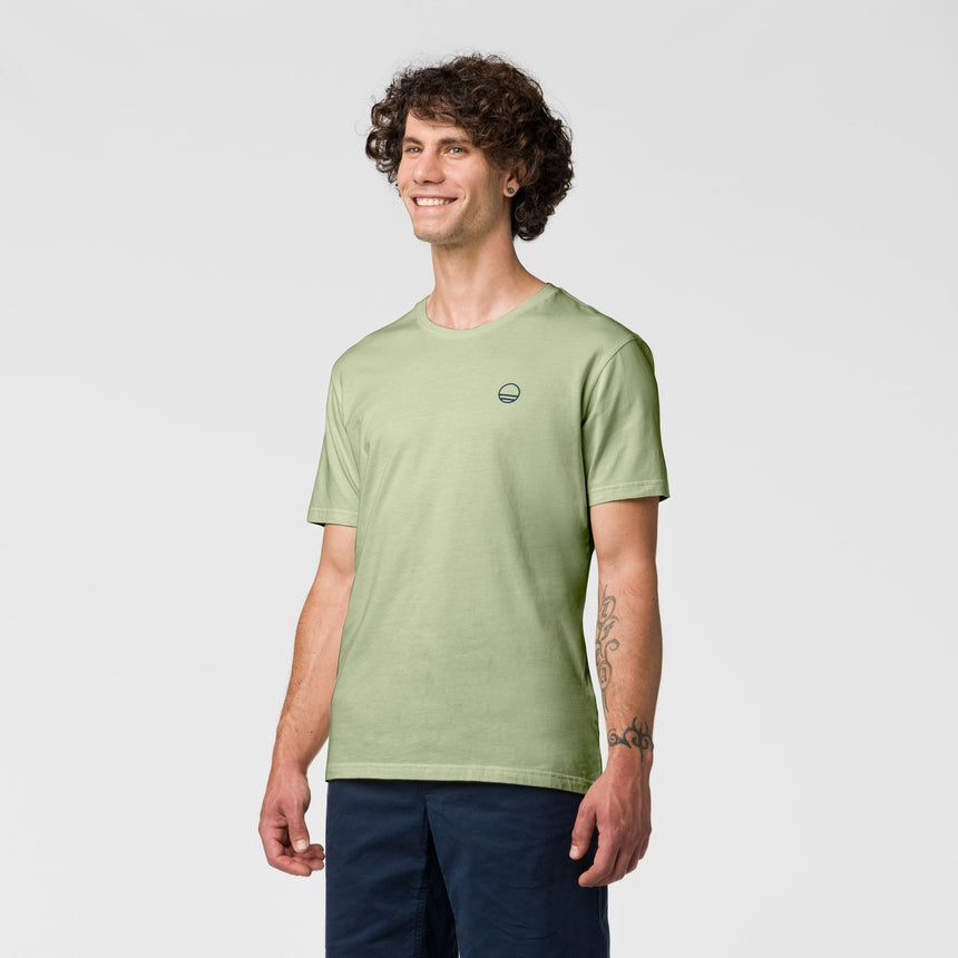 Wild Country Climbing Flow T-Shirt Man Outdoor Action Jade - Front Angled Fit on Model