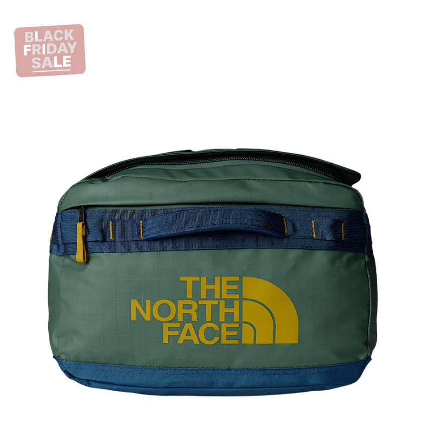 The North FaceThe North Face Base Camp Voyager Duffel 62LOutdoor Action