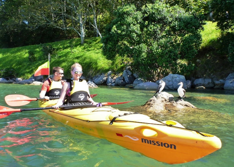 Mission KayakMission Contour 490 KayakOutdoor Action