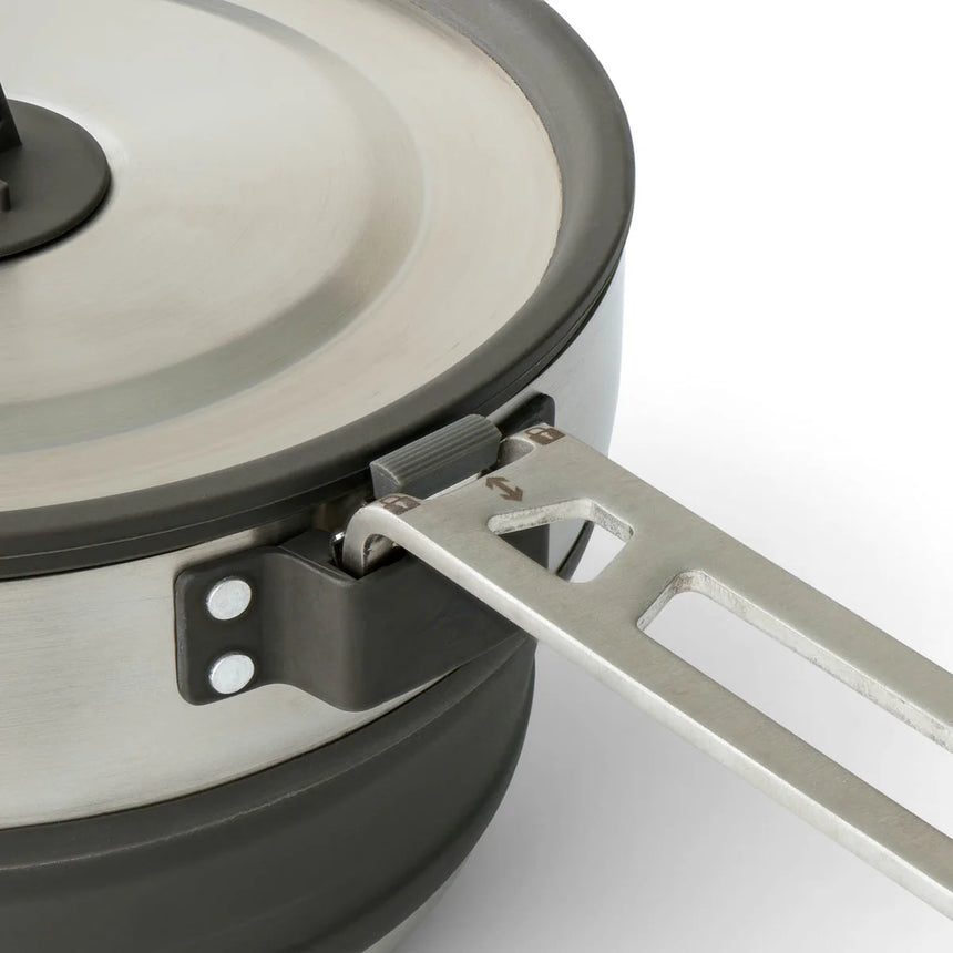 Sea To SummitSea to Summit Detour Stainless Steel Collapsible Pouring PotOutdoor Action