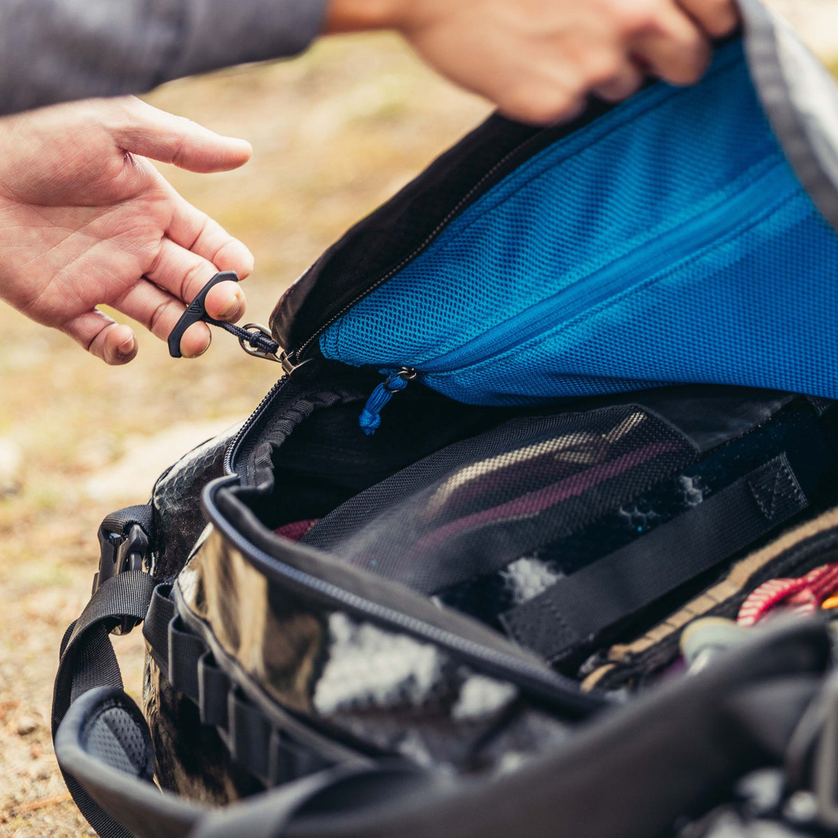 Gregory Alpaca 60L Packing Cube Included - travel-friendly organisation with mesh top