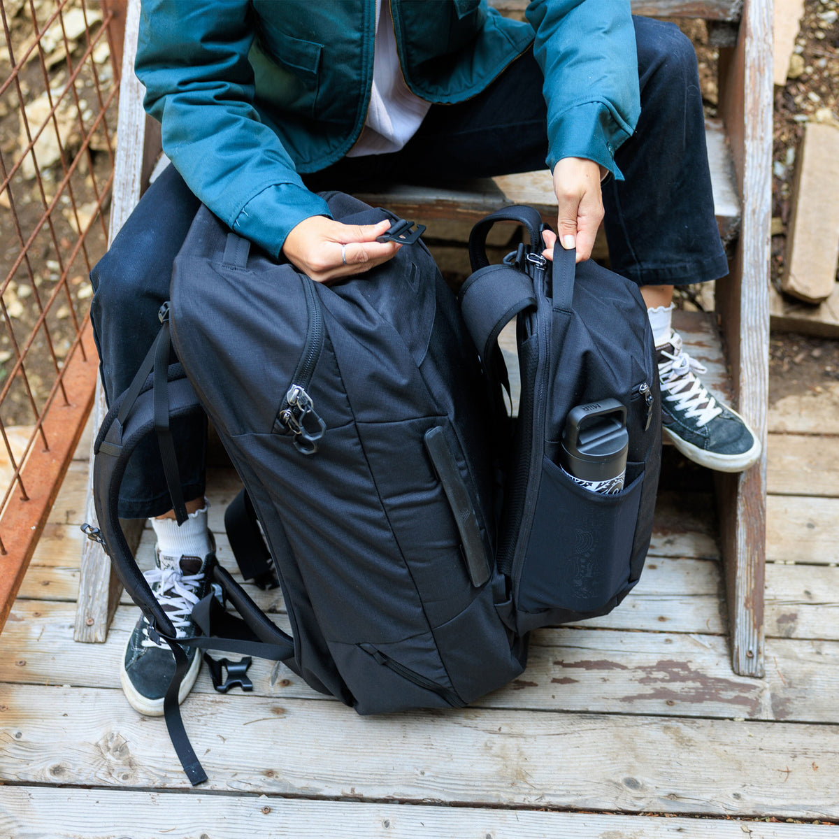 Gregory Border 50 + 15 Quick-Track Attachment System - secure aluminium hook for easy daypack removal