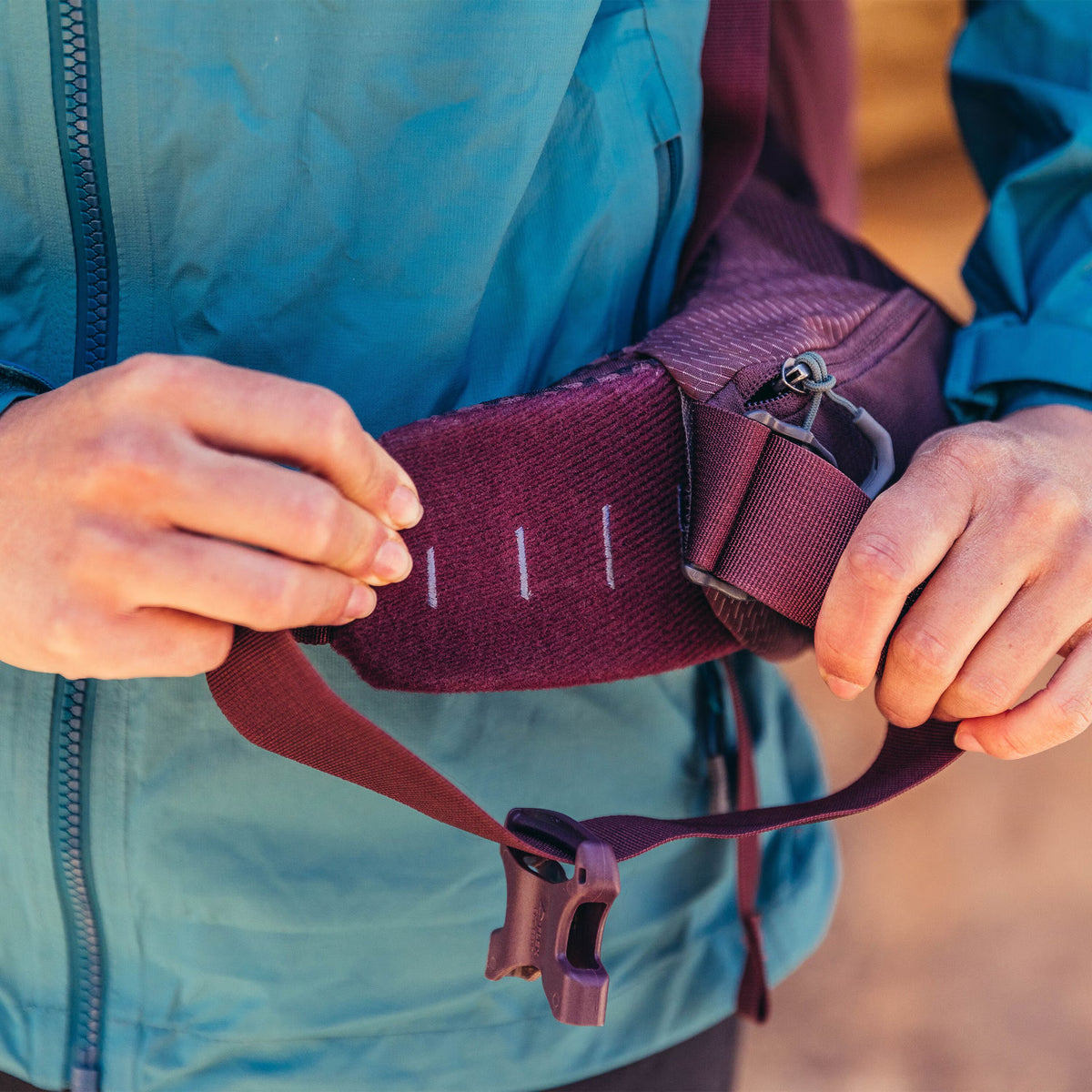Gregory Deva 70 RC Padded Hipbelt - FreeFloat system adapts to women's body shape for loads up to 25kg