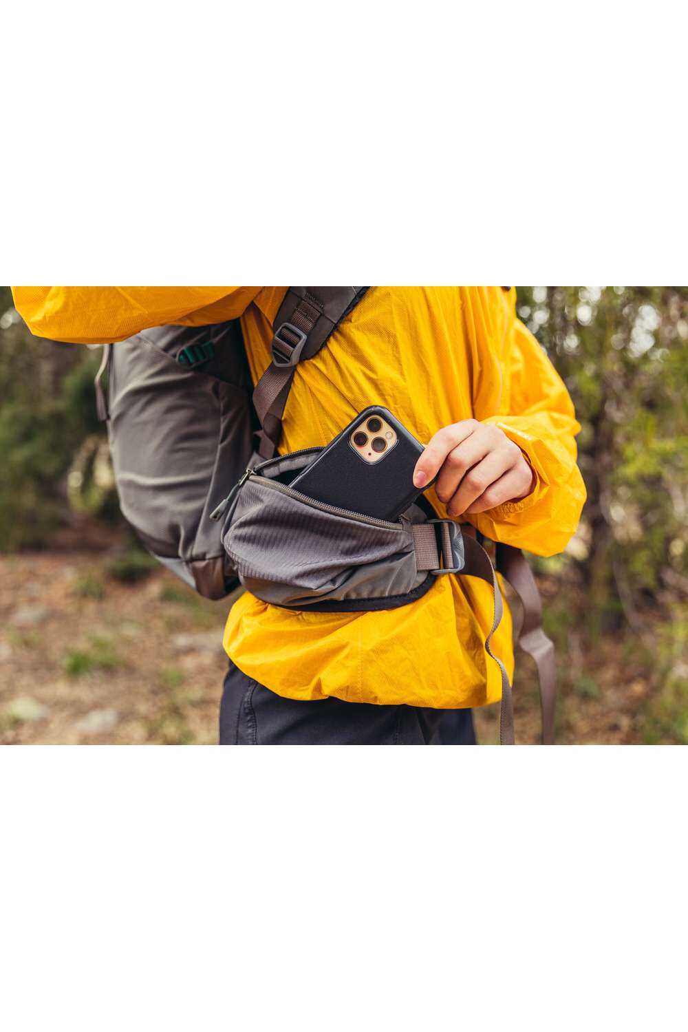 Gregory Jade 53L Side Stretch Mesh Pocket - pass-through design for water bottles and gear