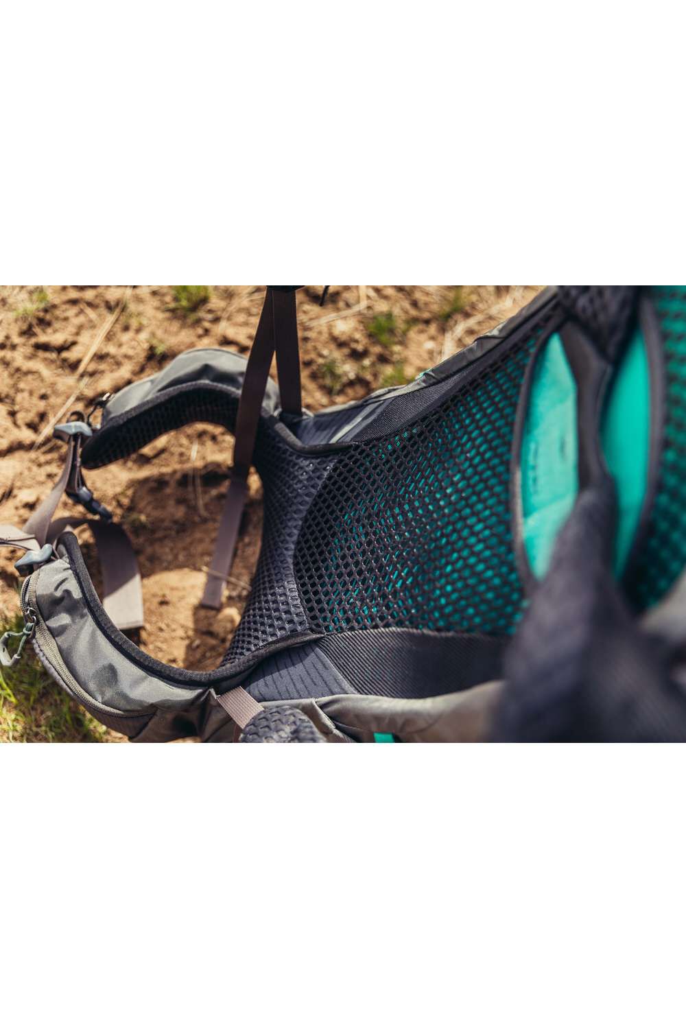 Gregory Jade 53L Tensioned Mesh Backpanel - full-length ventilation for maximum airflow on weekend trips