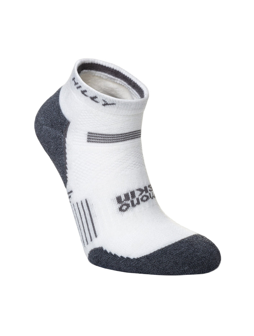 HillyHilly Supreme Quarter - MedOutdoor Action