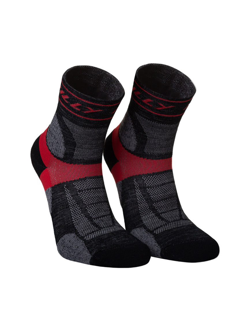 Hilly Trail Anklet Med Outdoor Action Black/Red- Pair (Front)