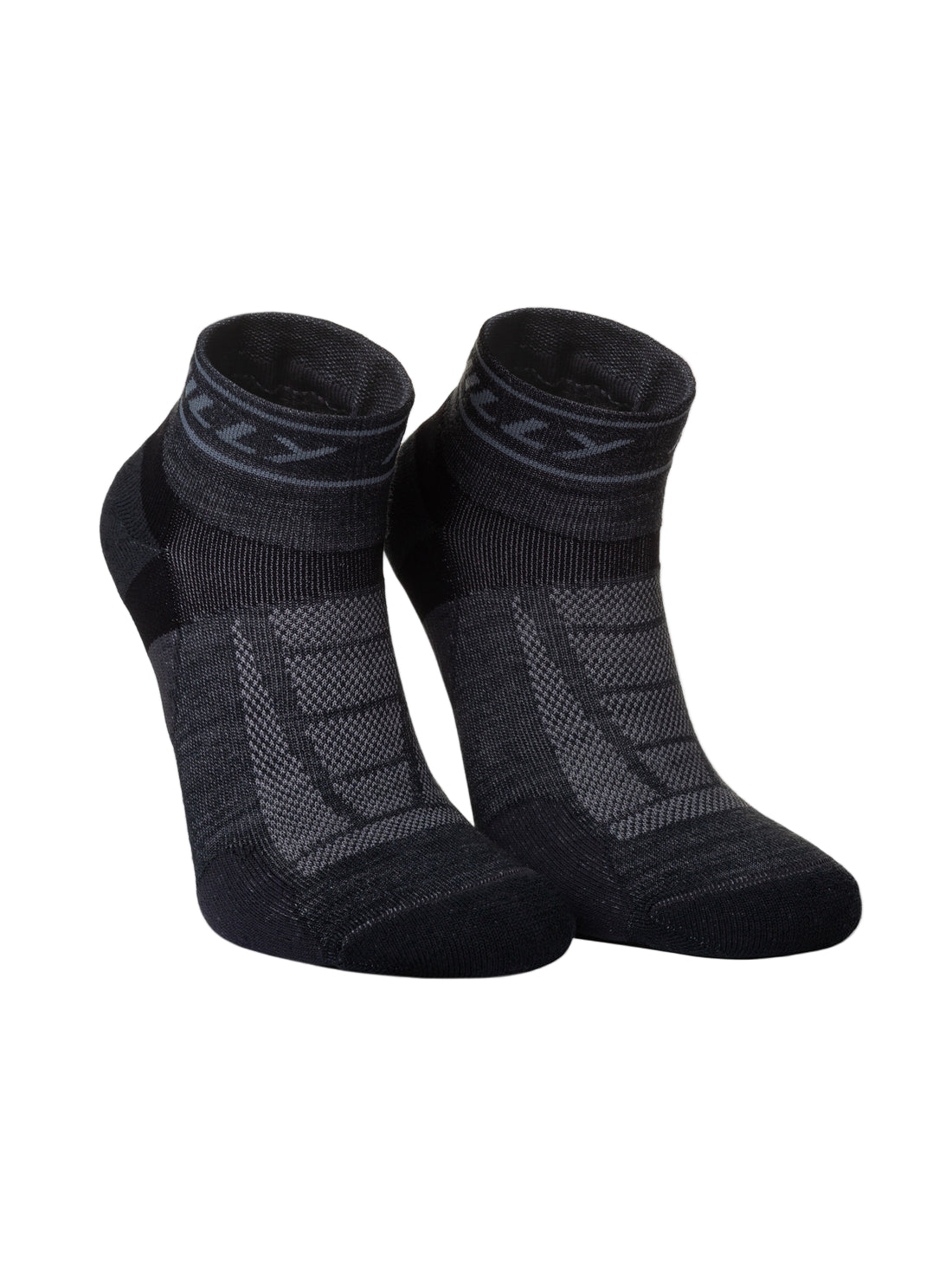 HillyHilly Trail Quarter - MedOutdoor Action