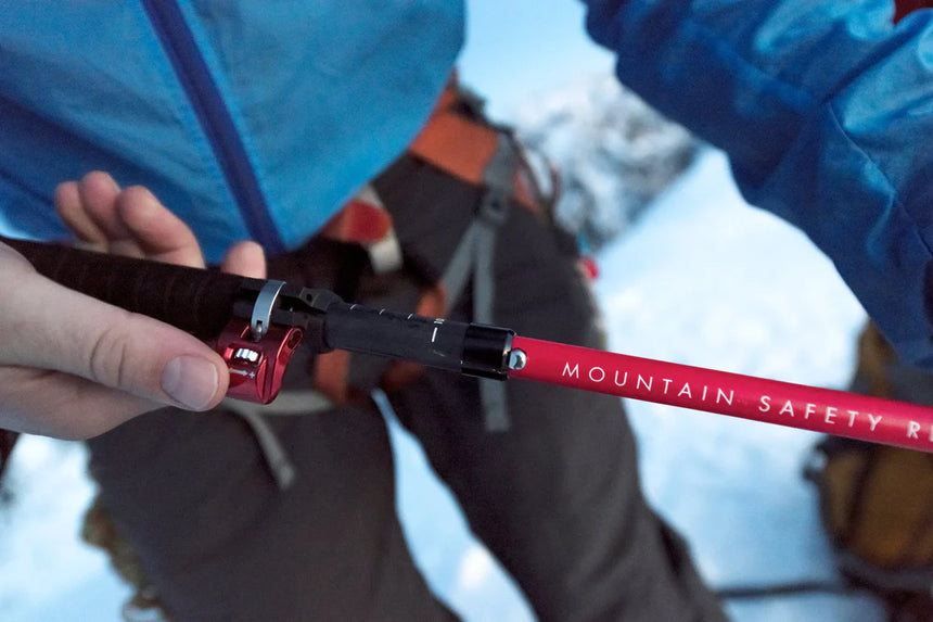 MSR DynaLock™ Ascent Carbon Backcountry Poles- Large Outdoor Action - DynaLock™ adjustability
