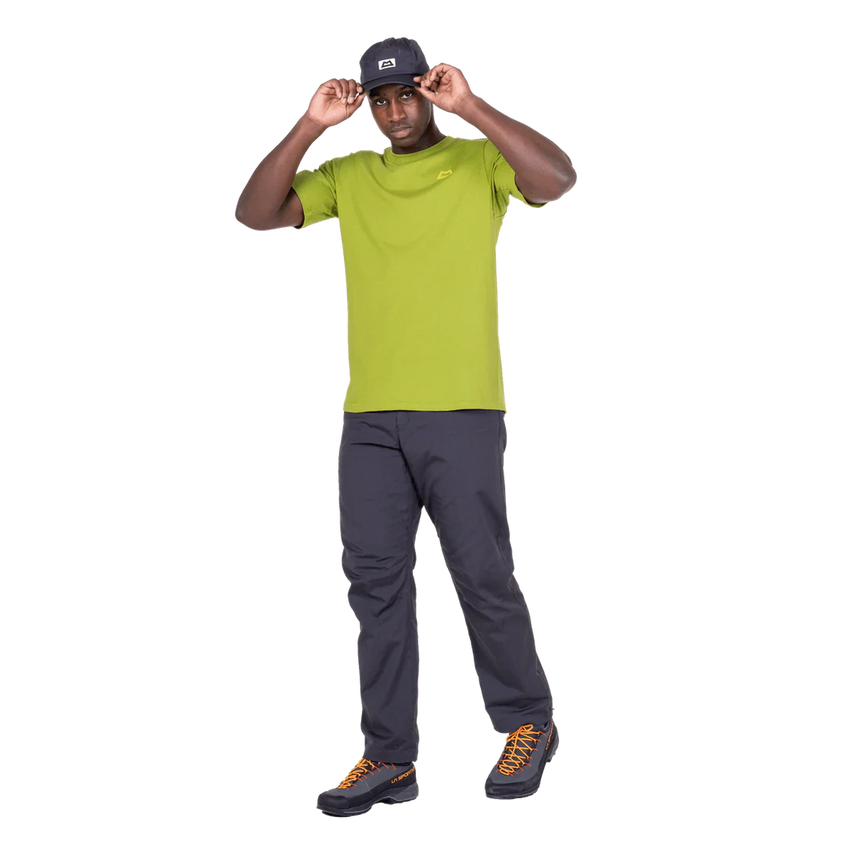 Mountain EquipmentMountain Equipment Everest Men's TeeOutdoor Action