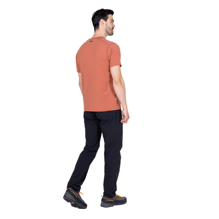Mountain EquipmentMountain Equipment Headpoint Men's TeeOutdoor Action