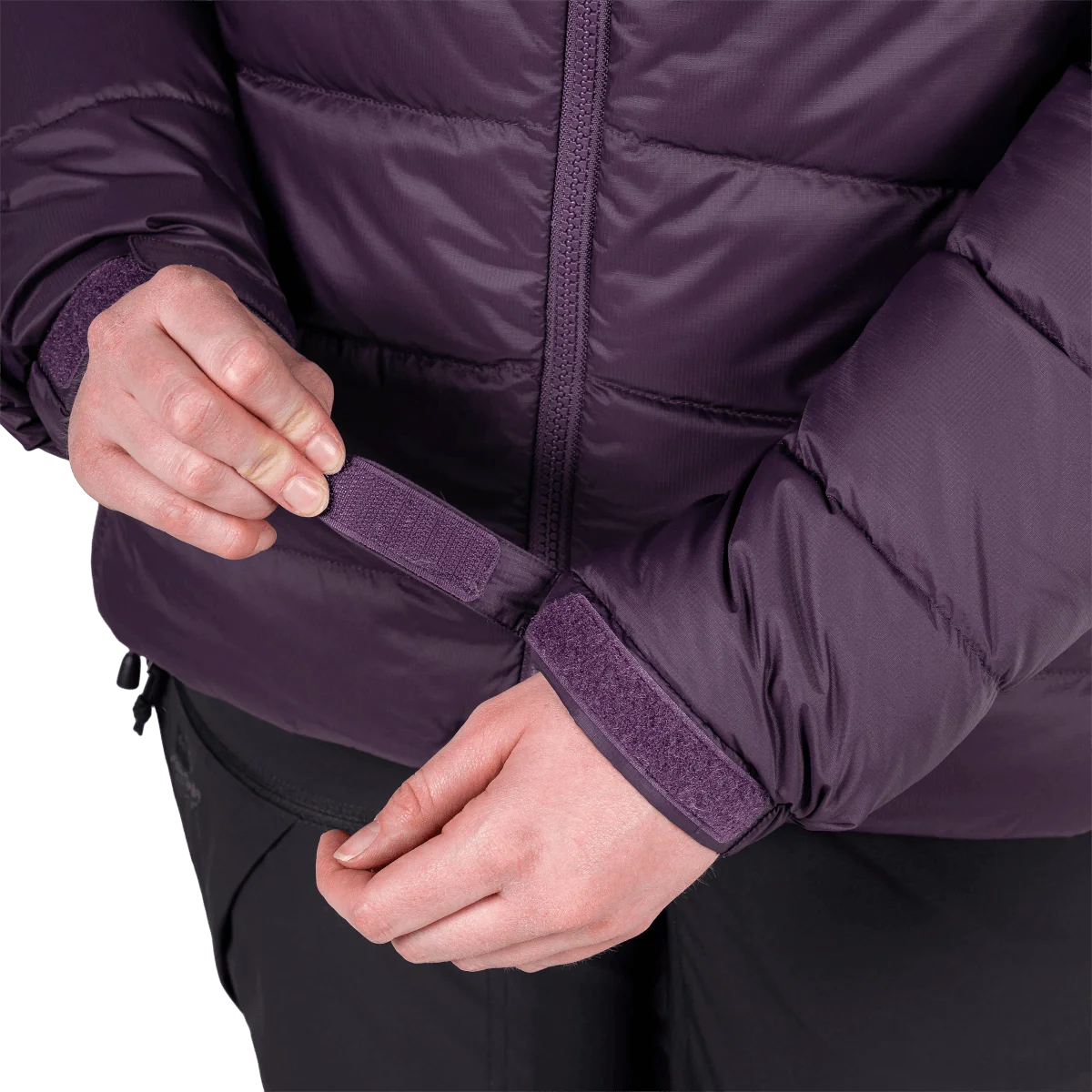 Mountain Equipment Paiyu Women's Jacket in Nightshade - Cuff Detail