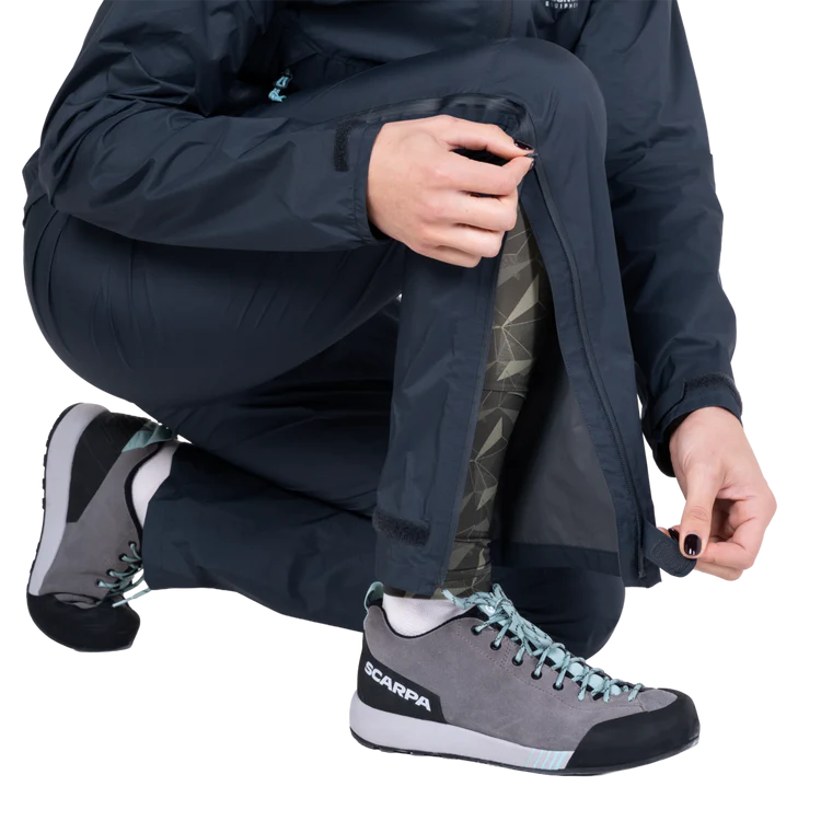 Mountain Equipment Spyre Women's Pant in Blue Nights - Zip detail