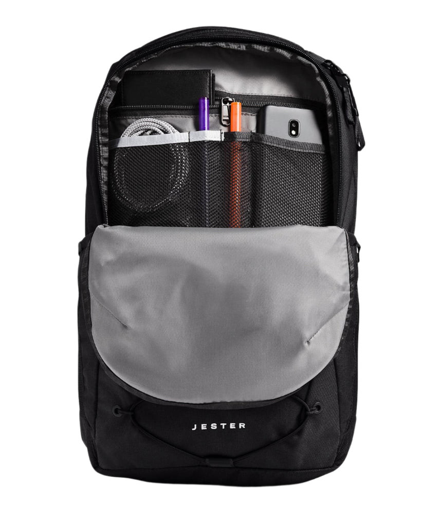 The North FaceThe North Face Women’s Jester BackpackOutdoor Action