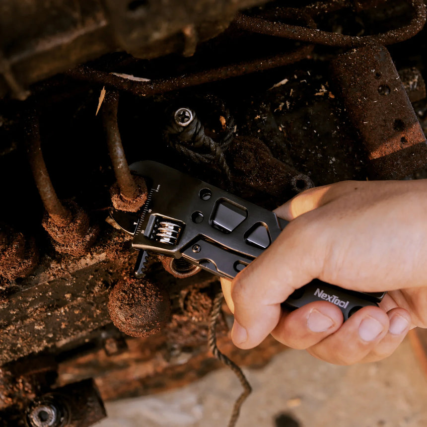 Nextool Vanguard Multifunctional Wrench Saw - Essential Tool for Cutting Tasks