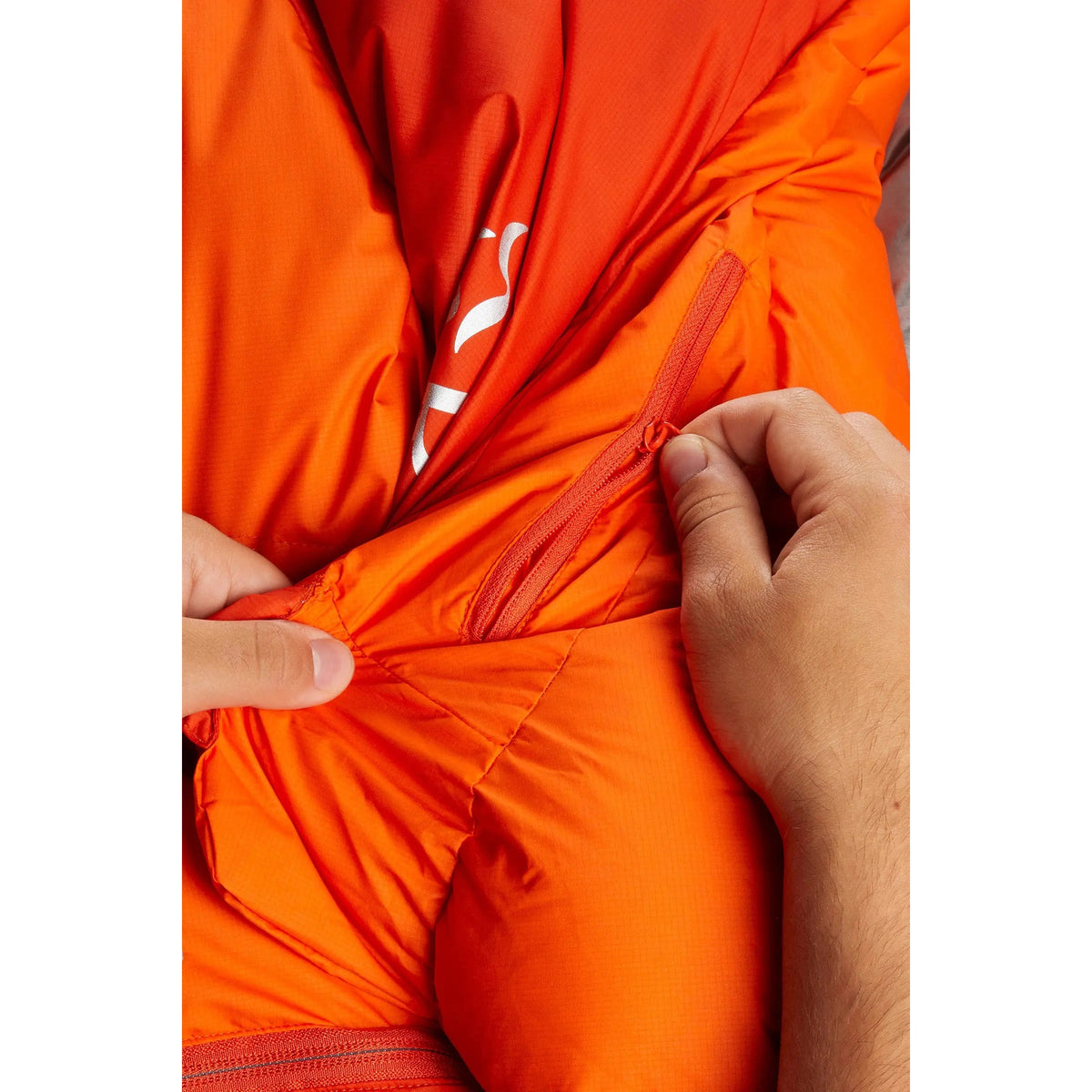 RABRab Andes Infinium 800 Down Sleeping Bag (-23°C)Outdoor Action