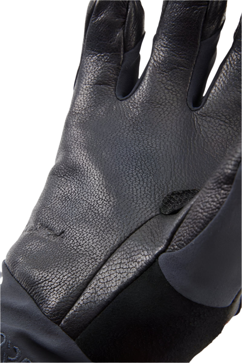 RABRab Women's Pivot GORE-TEX GloveOutdoor Action