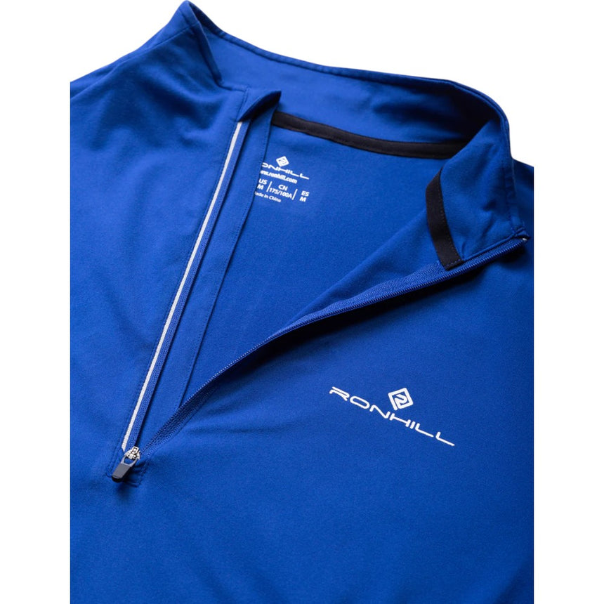 Ronhill Men's Core Thermal 1/2 Zip in Dark Cobalt/Bright White - collar and zip detail