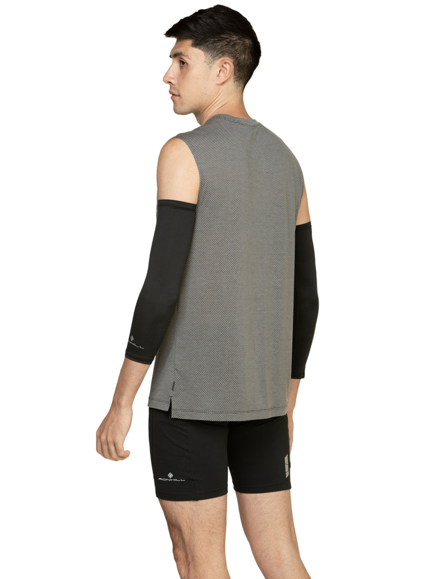 Ronhill Race Arm Sleeves in All Black - worn, back