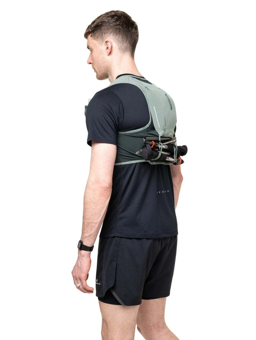 Ronhill Solus 5L Running Vest in Laurel/Dark Laurel - detail, 11