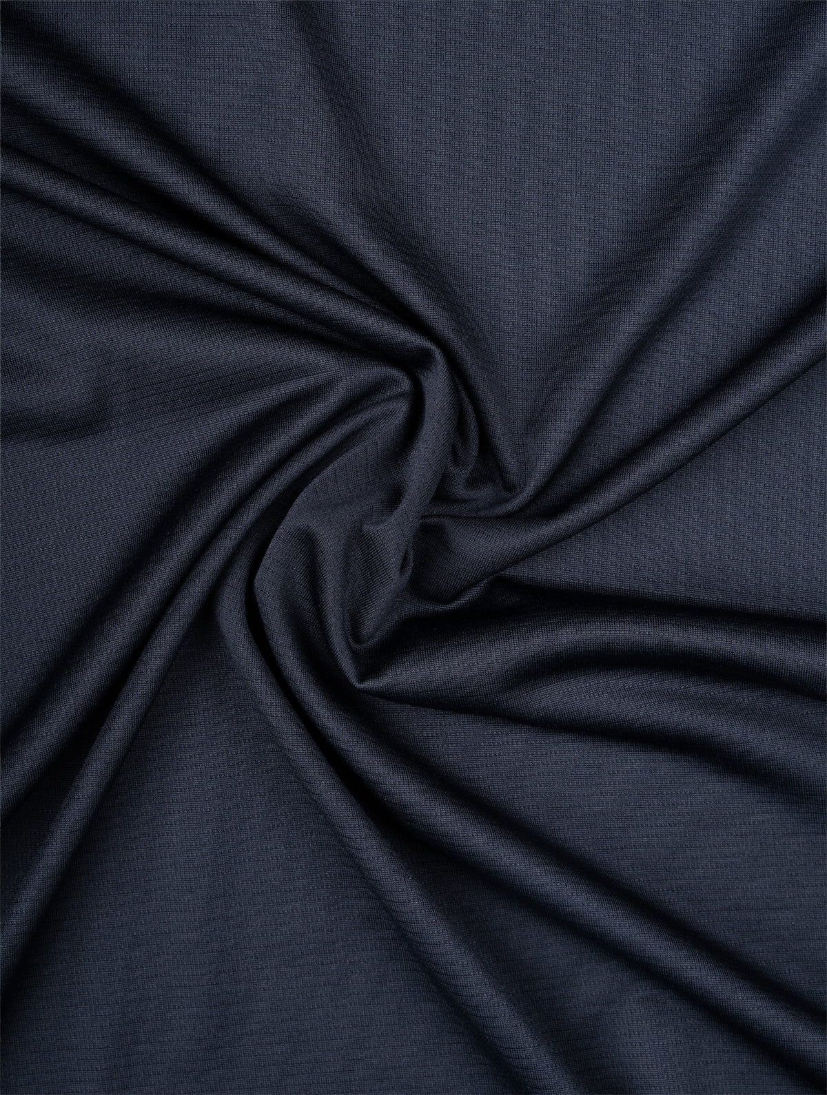 Ronhill Women's Core L/S Tee in Black - fabric detail