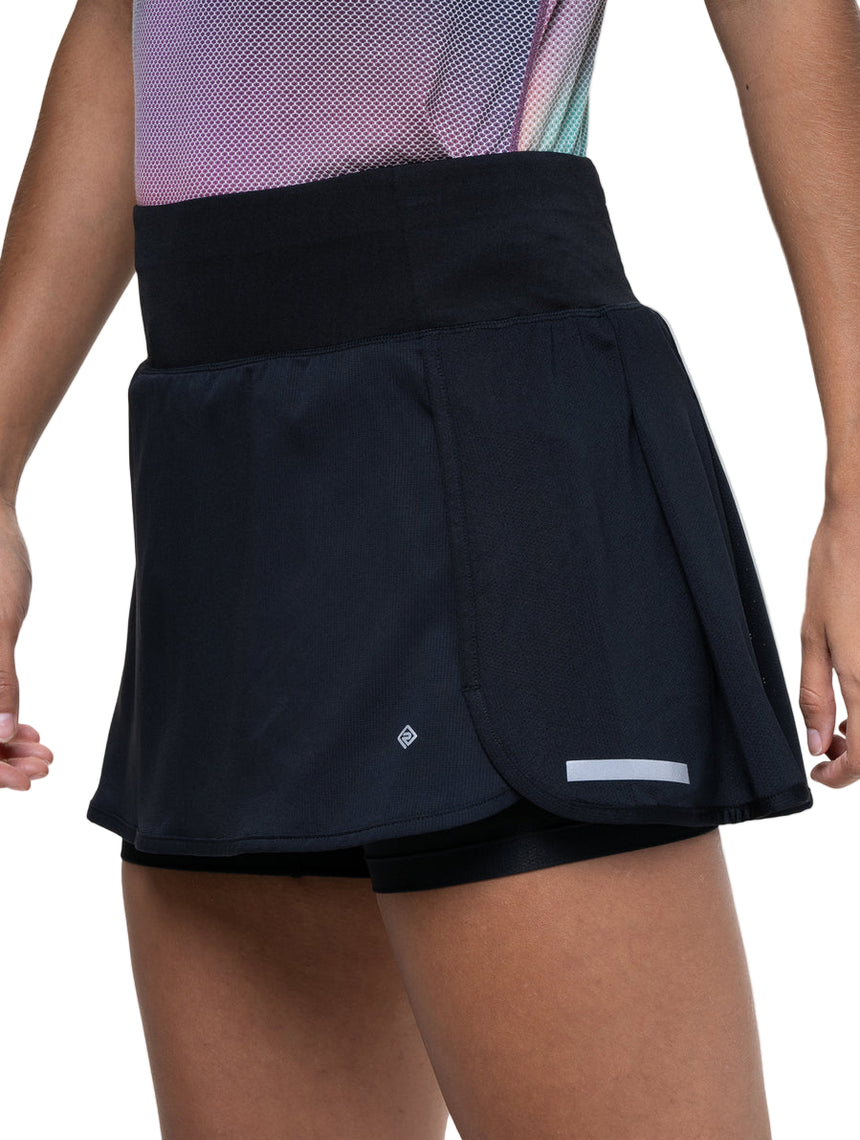 Ronhill Women's Tech Skort in All Black - pleated skirt detail