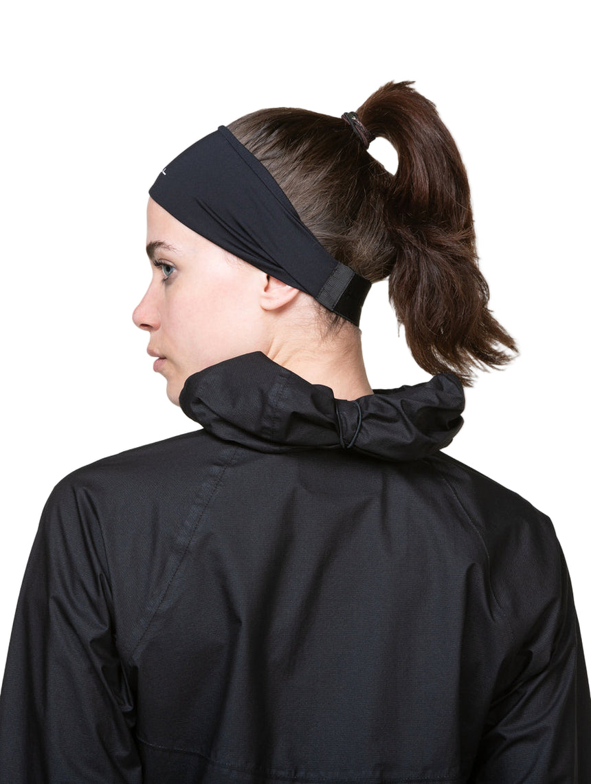 Ronhill Reversible Headband Outdoor Action All Black- Back Fit on Model