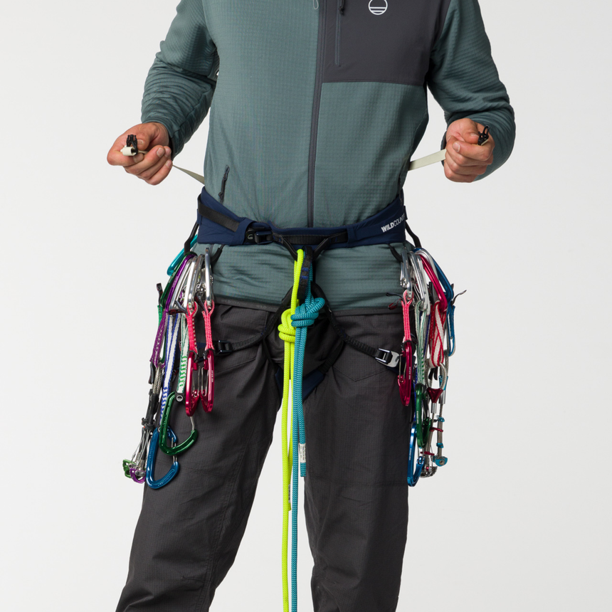 Wild Country Climbing Mosquito Pro Harness Outdoor Action Navy - Front gear loops