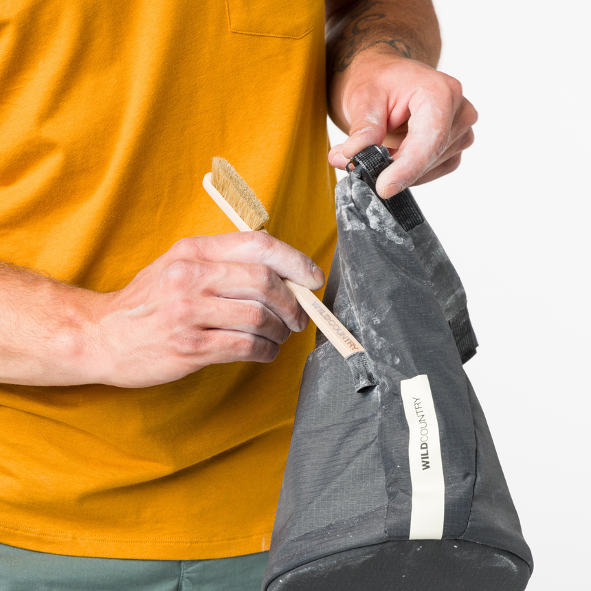 Wild Country ClimbingWild Country Climbing Brush SmallOutdoor Action