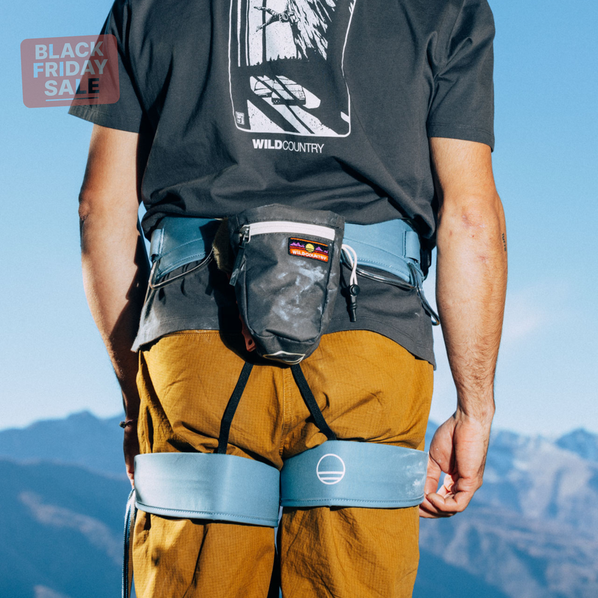Wild Country Climbng Flow 2.0 Men's Harness Outdoor Action Deepwater/Black - Product In Use