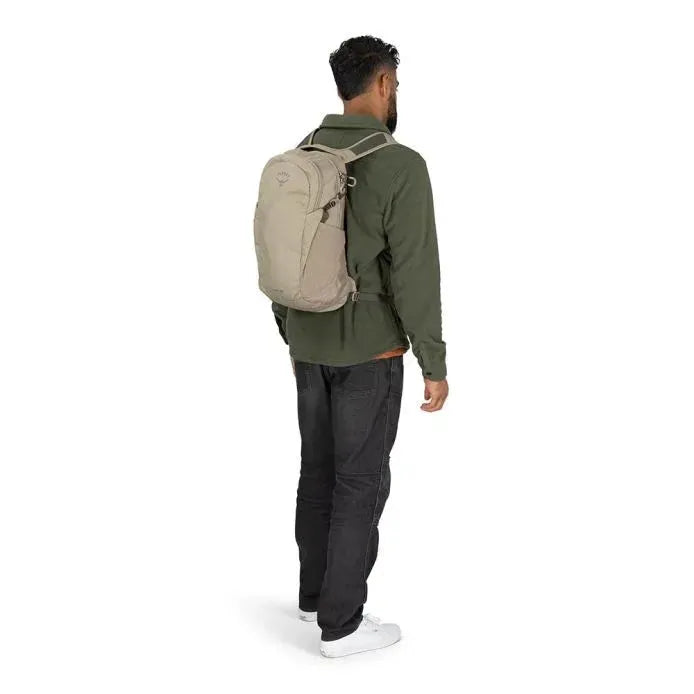 OspreyOsprey Daylite™ BackpackOutdoor Action