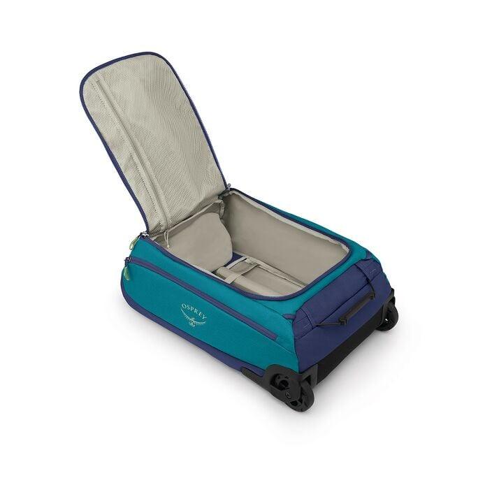 OspreyOsprey Daylite™ Carry-On Wheeled Duffle 40Outdoor Action