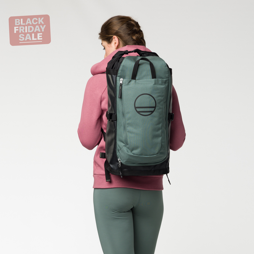 Wild Country Climbing Crag Hauler 25 Backpack Outdoor Action Black/Marsh - Padded belt