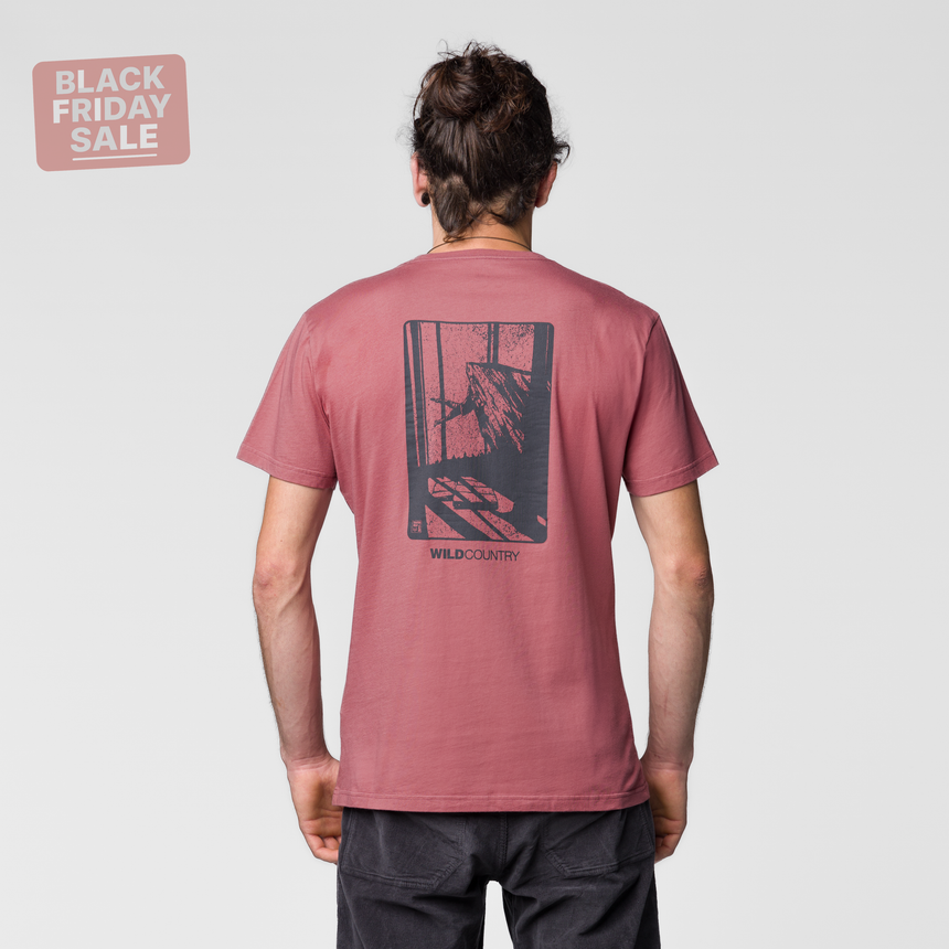Wild Country Climbing Flow T-Shirt Man Outdoor Action Mallow - Back Fit on Model