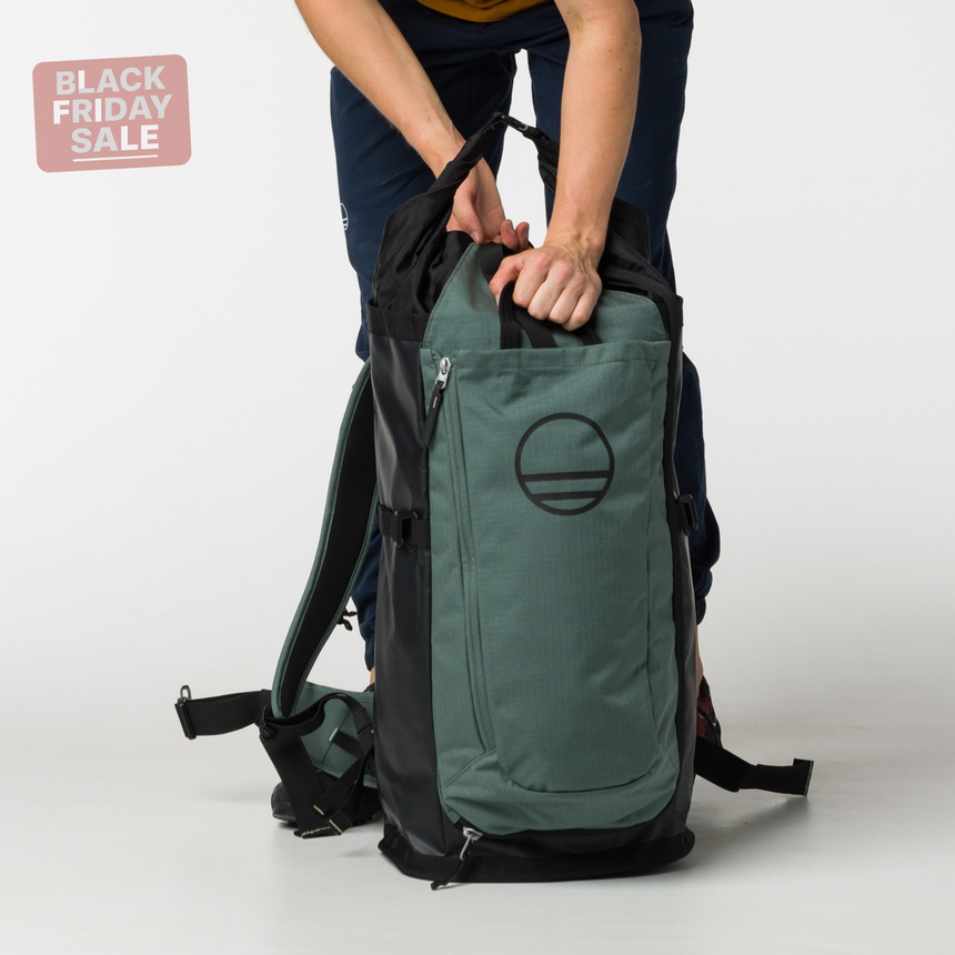 Wild Country Climbing Crag Hauler 40 Backpack Outdoor Action Black/Marsh - Dual-density back panel