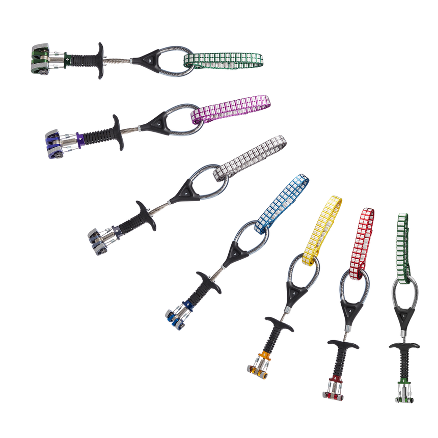 Black DiamondBlack Diamond Camalot™Z4Outdoor Action