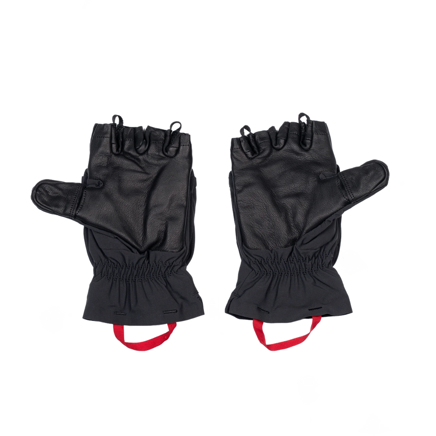 Hook and loop fastening detail on Mountain Equipment G2 Alpine Combi Mitt in Black/Black