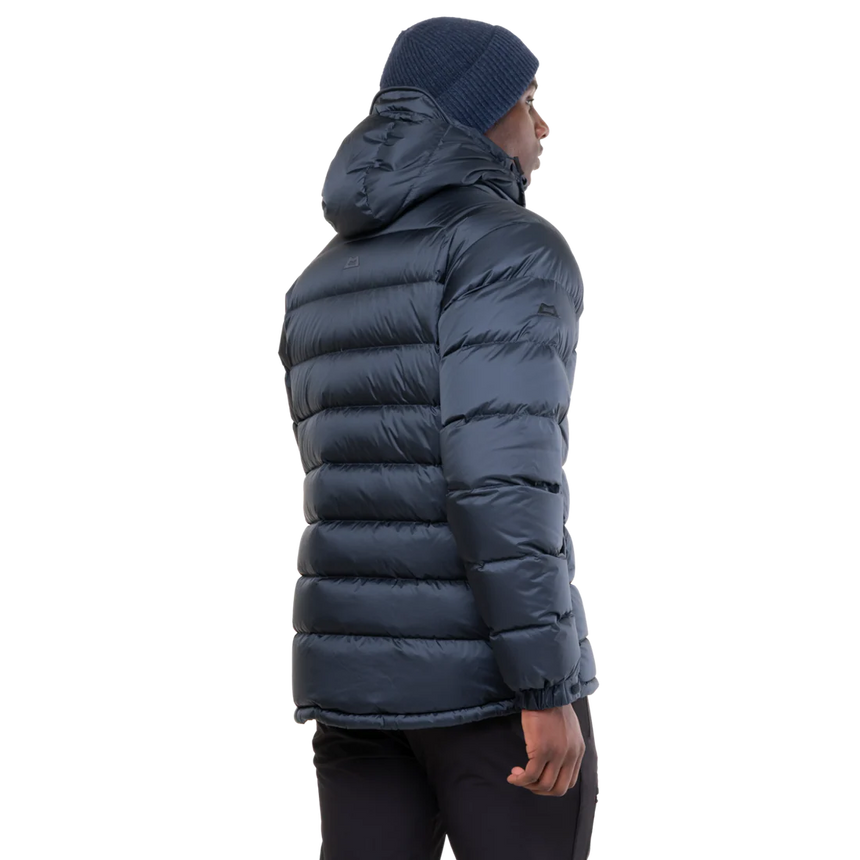 Zipped hand warmer pocket detail on Mountain Equipment Lightline Men's Jacket in Blue Nights/Cosmos