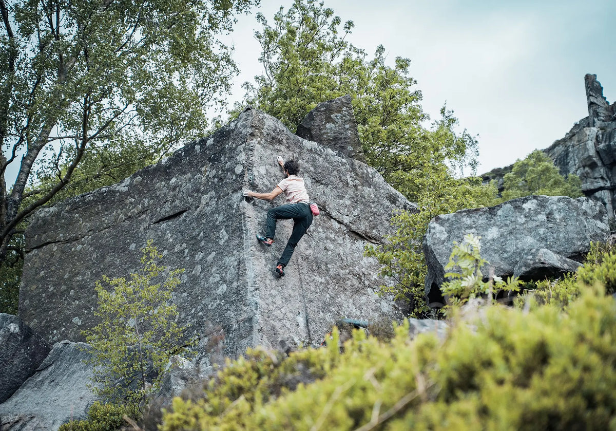 Ocún Diamond S Climbing Shoes - image 11