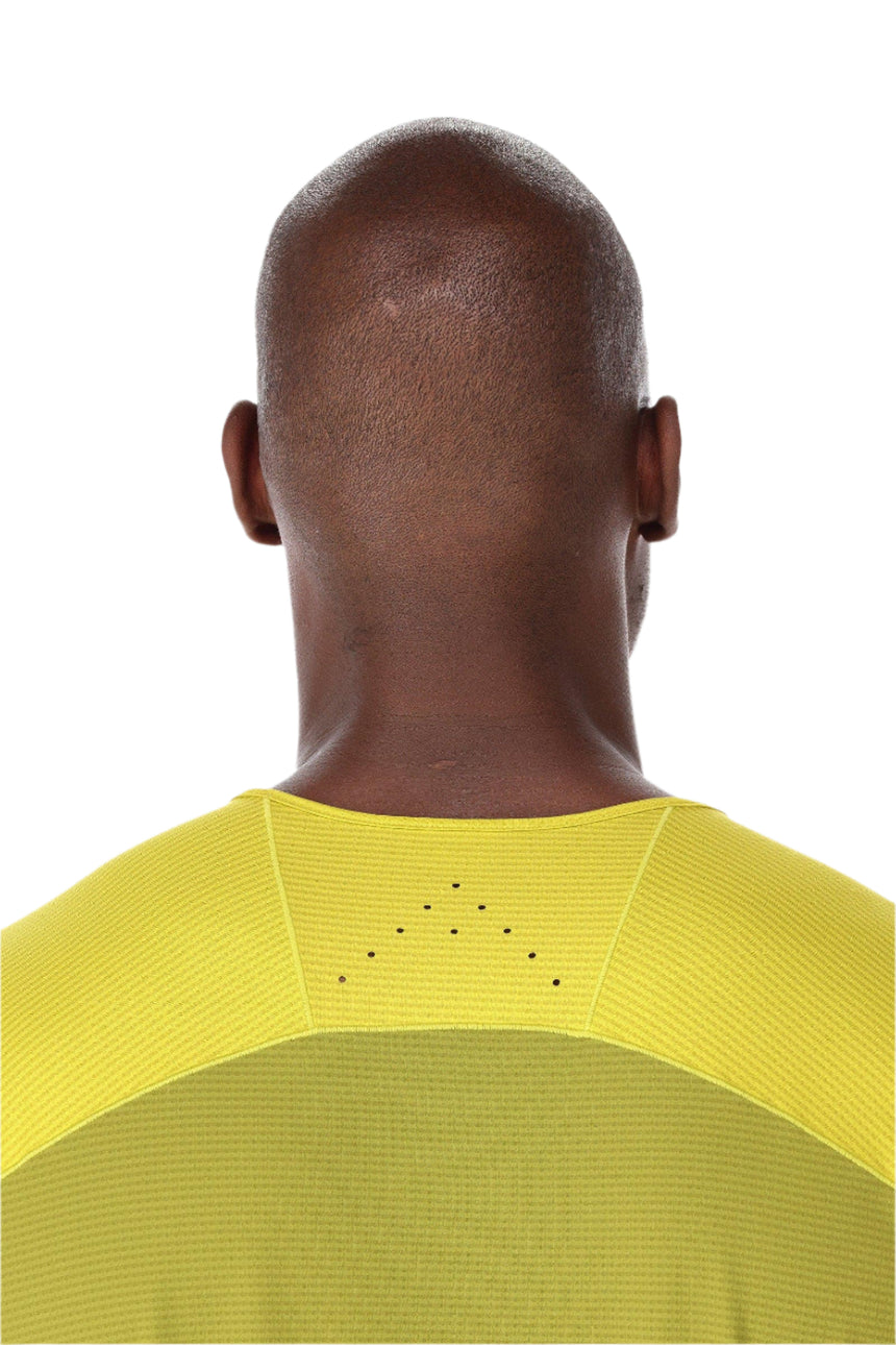 RABRab Men's Sonic Ultra TeeOutdoor Action