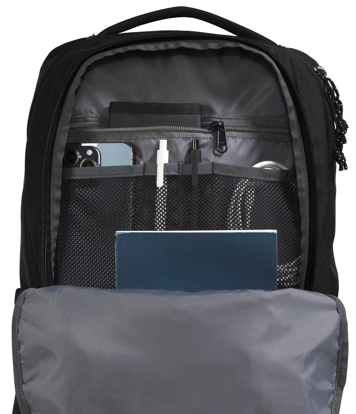 The North Face Lichen Daypack 28L - main compartment with padded laptop sleeve accommodating laptops up to 40.6 cm
