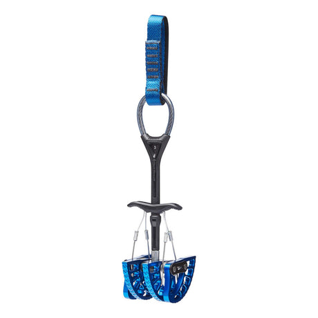 Black DiamondBlack Diamond Camalot™ C4Outdoor Action