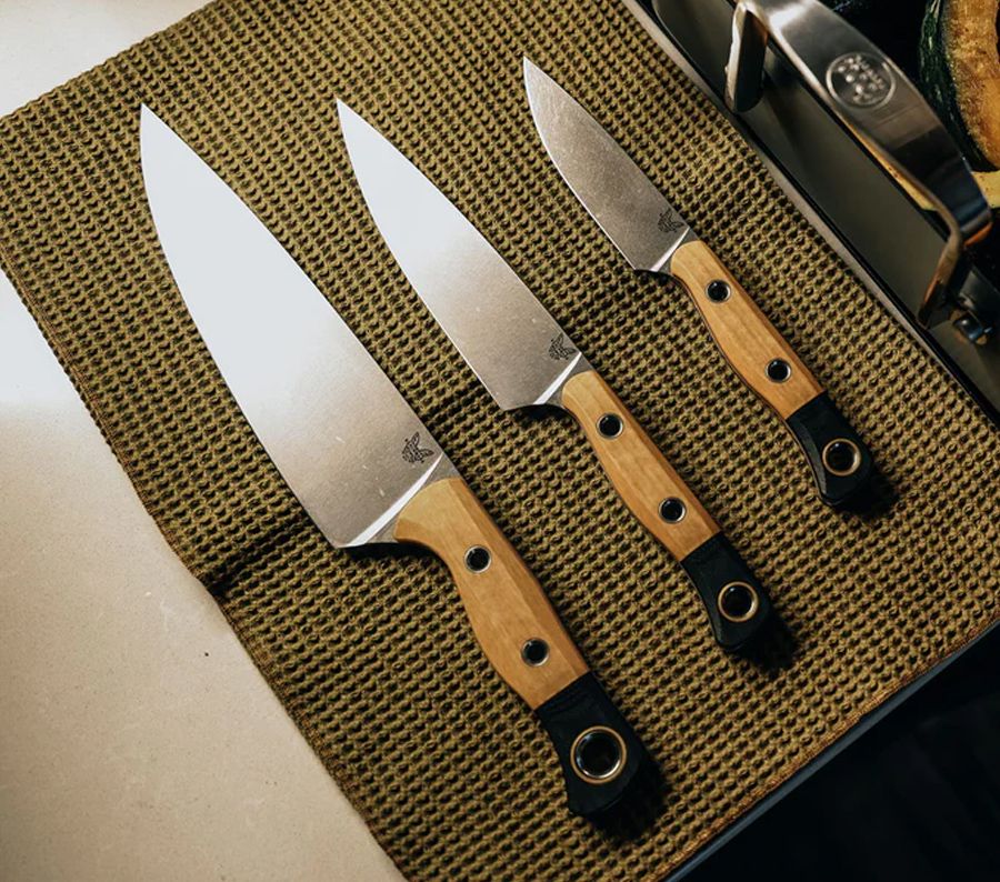 Benchmade 4000-02 three-piece kitchen knife set in Maple Valley Richlite, stored in knife roll