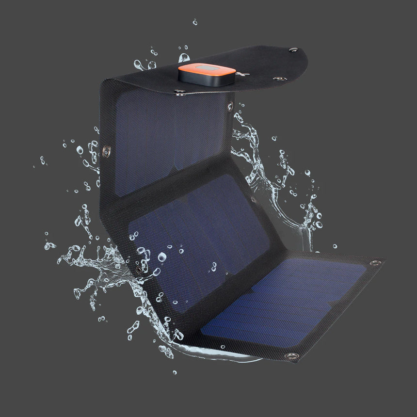 Xtorm SolarBooster 21W + Xtorm Rugged Power Bank 10.000