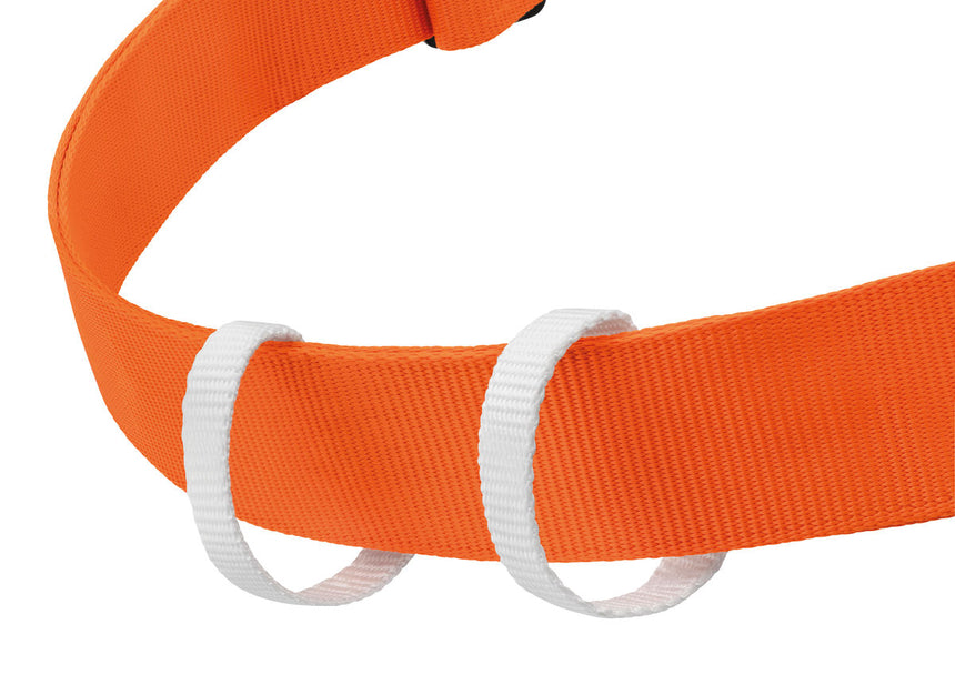 Petzl Superavanti Outdoor Action Orange/Black - Two gear loops on each side