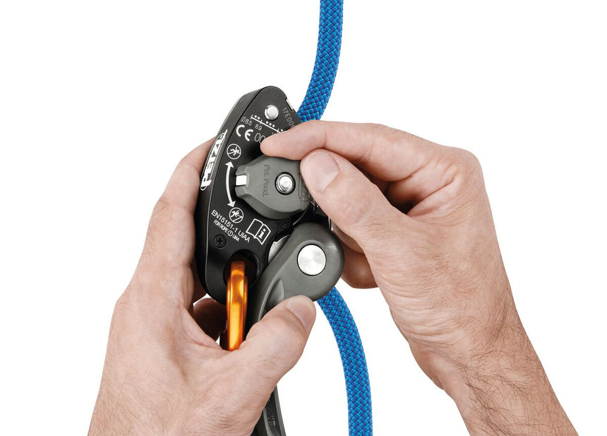 PetzlPetzl Grigri® +Outdoor Action