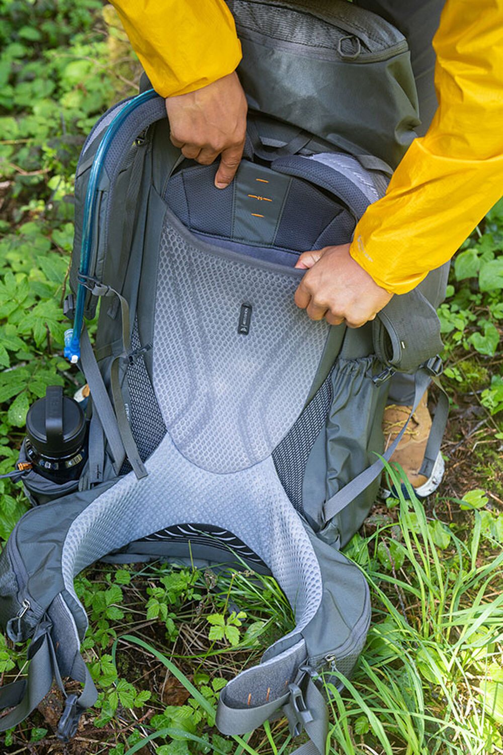 Gregory Baltoro Pro 85L Men's Backpacking Pack in Iron Grey - AirCushion Backpanel Detail