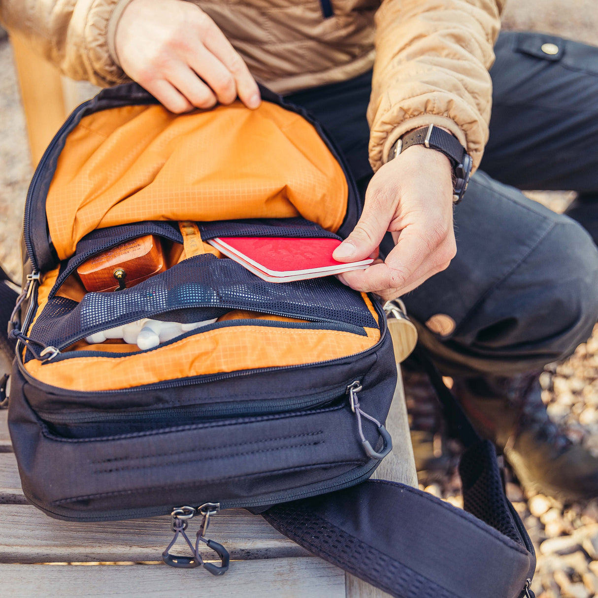 Gregory Rhune 22 Backpack in Carbon Black - AirCushion Backpanel Detail