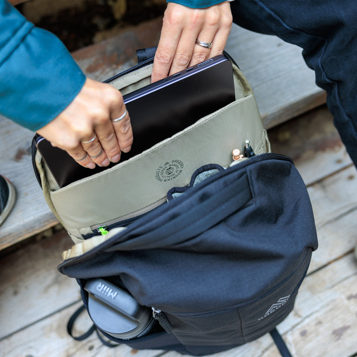 Gregory Border 50 + 15 Padded Laptop Sleeve - gusseted opening for easy access in daypack