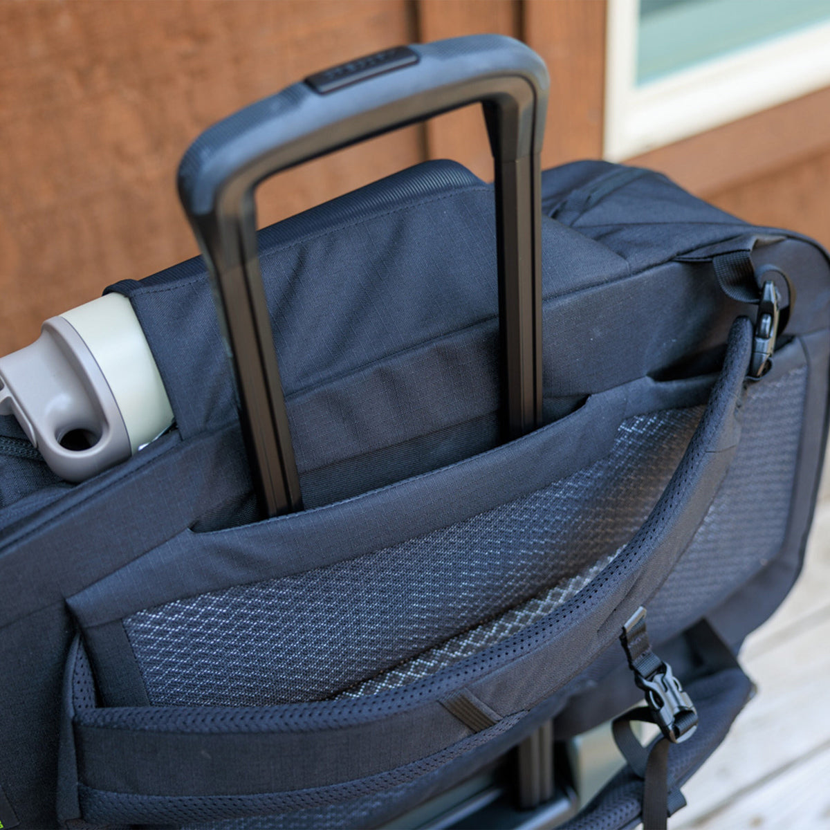Gregory Border Carry-On 40L Moulded Grab Handles - secure, easy handling for quick hauling